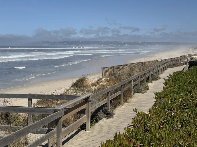 Apartamento T3 para Venda em Lavos Foto 2