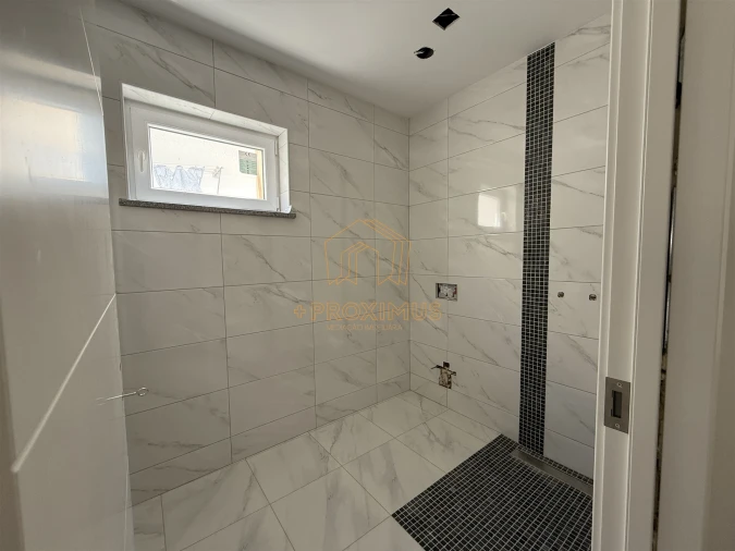 Apartamento T3 para Venda em Lavos Foto 14