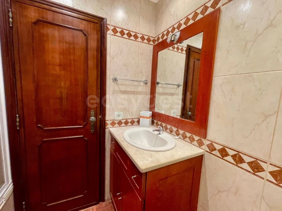 Apartamento T2 para Venda em Odivelas Foto 10