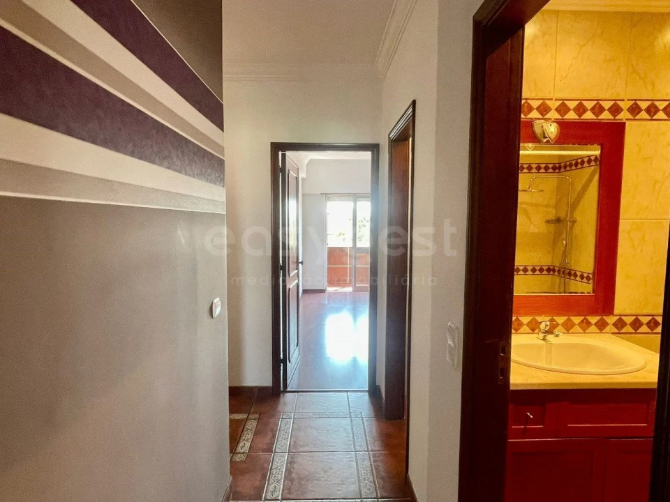 Apartamento T2 para Venda em Odivelas Foto 13