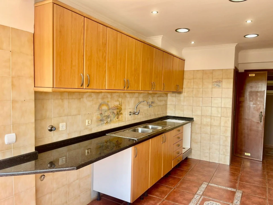 Apartamento T2 para Venda em Odivelas Foto 14