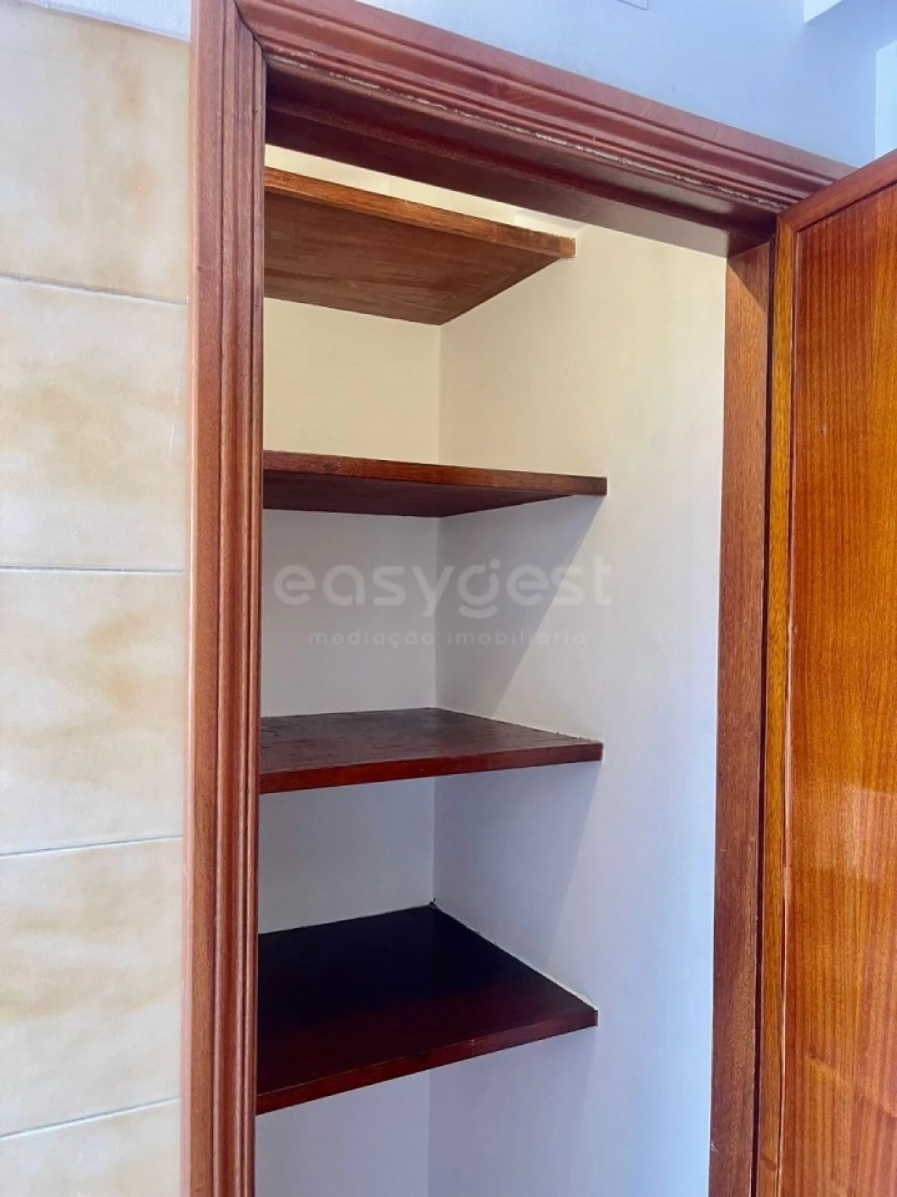 Apartamento T2 para Venda em Odivelas Foto 17