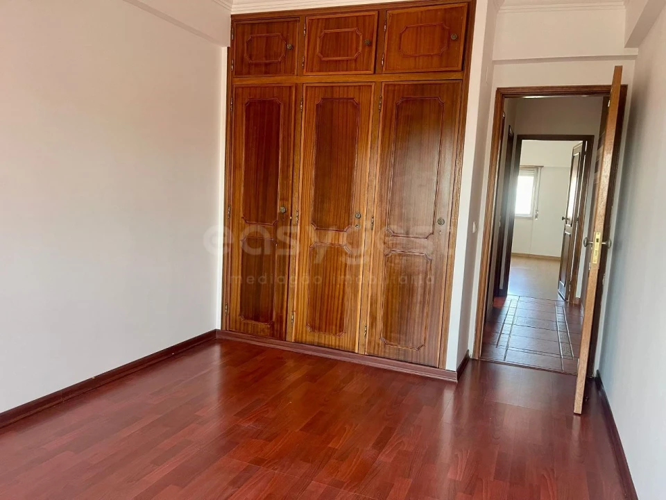 Apartamento T2 para Venda em Odivelas Foto 20