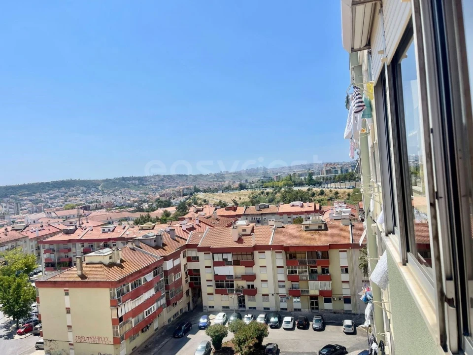Apartamento T2 para Venda em Odivelas Foto 21