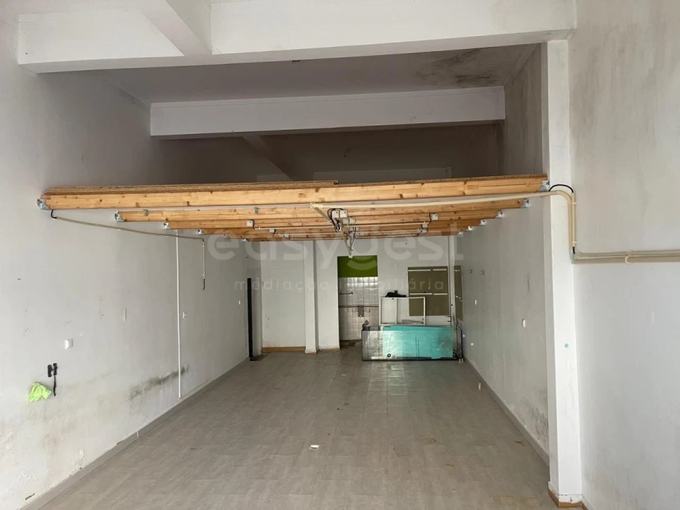 Loja para Venda em Loures Foto 4