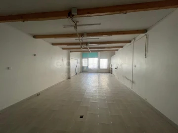 Loja para Venda em Loures