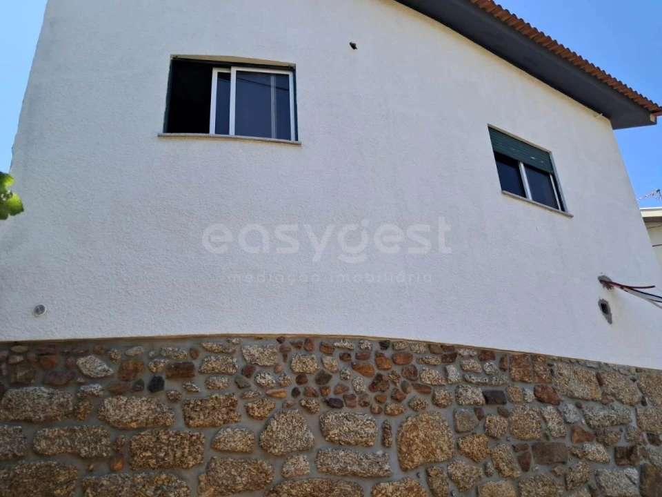 Moradia T3 para Venda em São Miguel do Outeiro e Sabugosa Foto 14