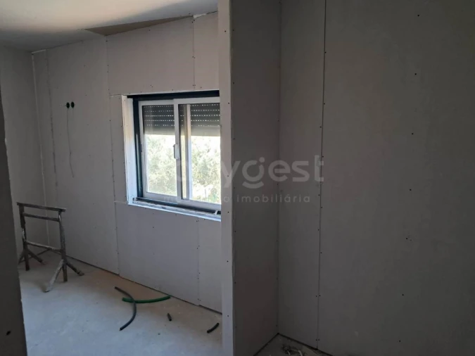 Moradia T3 para Venda em São Miguel do Outeiro e Sabugosa Foto 4