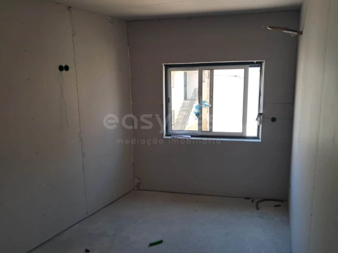 Moradia T3 para Venda em São Miguel do Outeiro e Sabugosa Foto 6