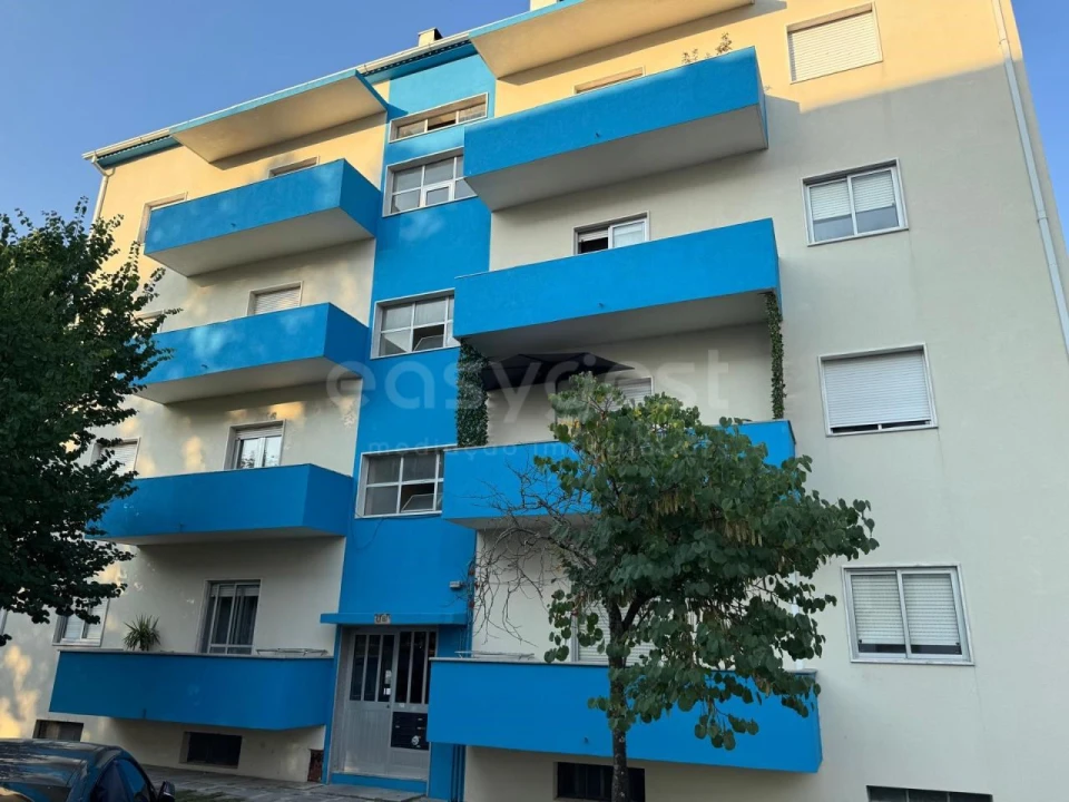 Apartamento T3 para Venda em Guarda Foto 1