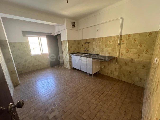 Apartamento T3 para Venda em Guarda Foto 6