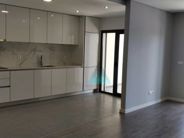Apartamento T3 para Venda em Corroios