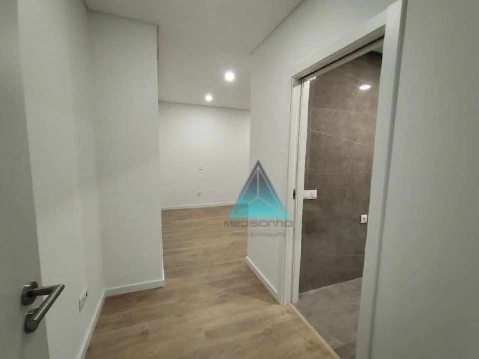 Quinta T4 para Venda em Amora Foto 19