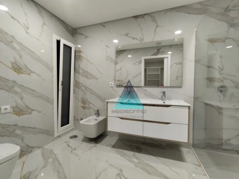 Quinta T4 para Venda em Amora Foto 20