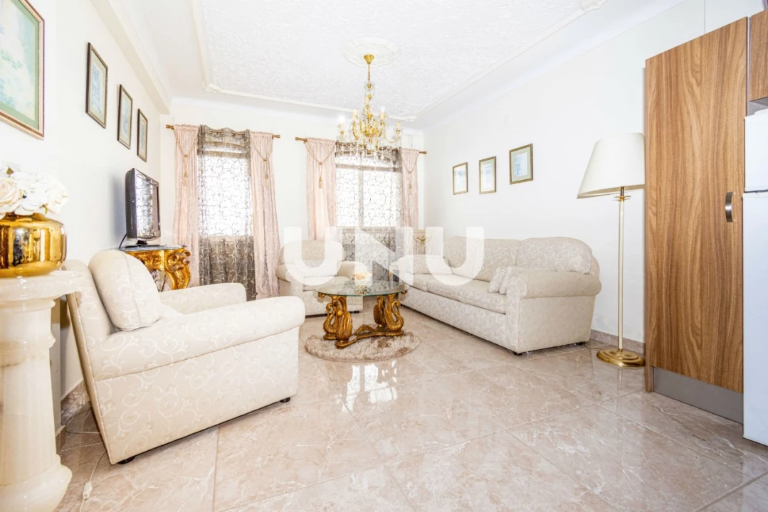 Moradia T4 para Arrendamento em Boidobra Foto 4