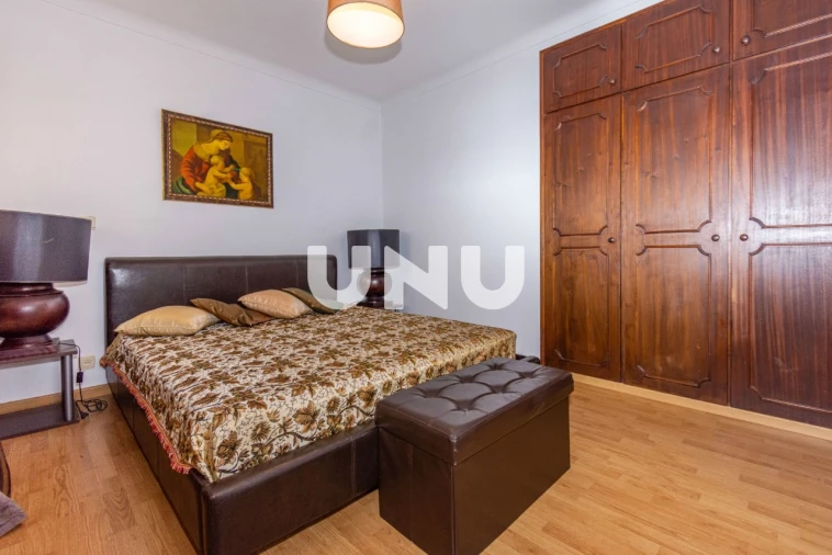 Moradia T4 para Arrendamento em Boidobra Foto 11