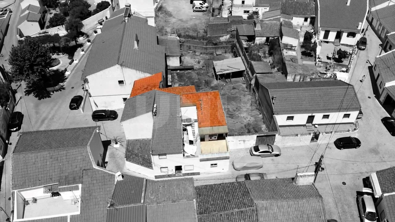 Moradia T4 para Venda em Monte do Trigo Foto 38