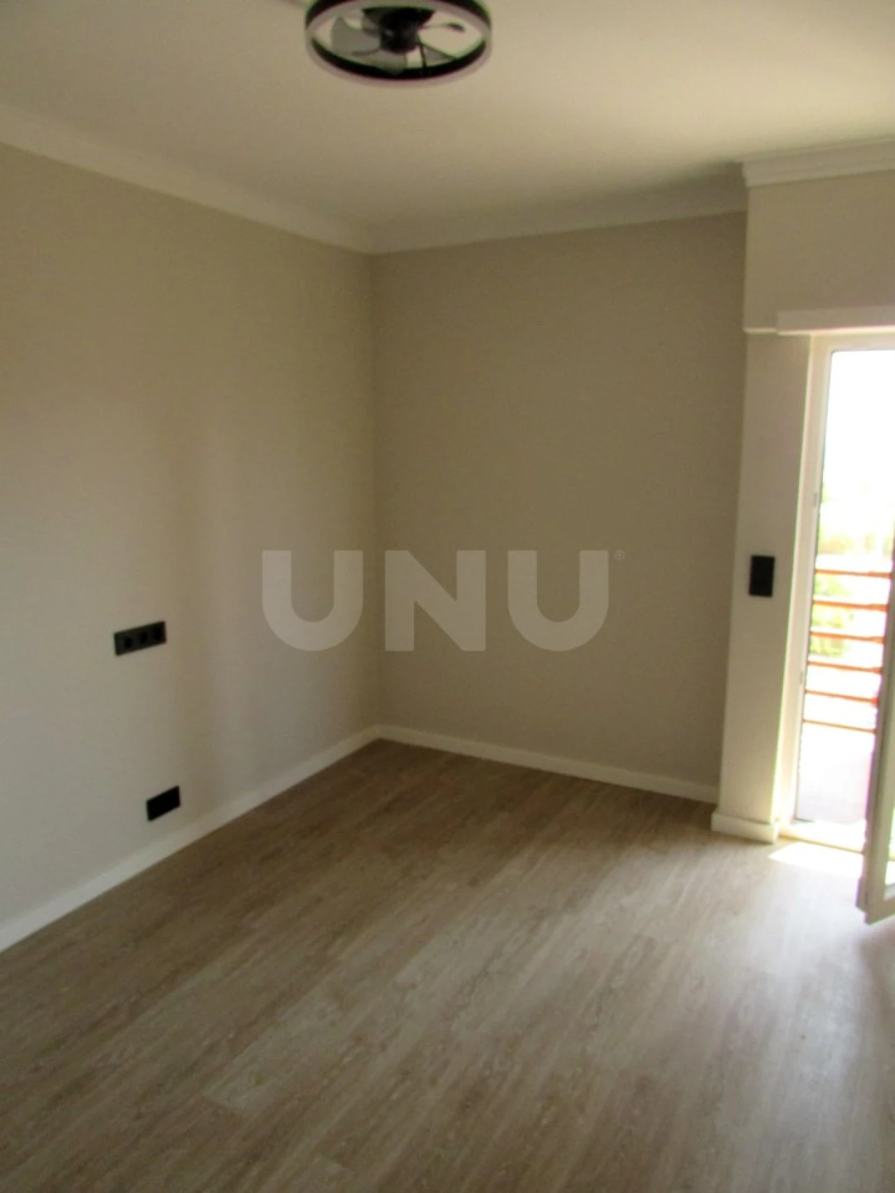 Apartamento T3 para Arrendamento em Almada, Cova da Piedade, Pragal e Cacilhas Foto 19