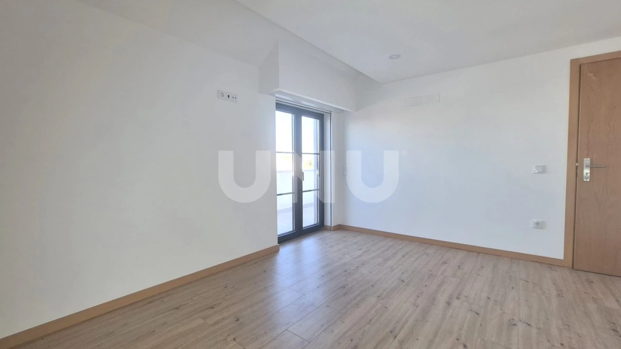 Apartamento T1 para Venda em Ovar, São João, Arada e São Vicente de Pereira Jusã Foto 4