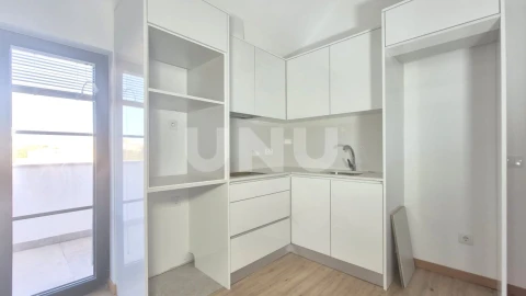 Apartamento T1 para Venda em Ovar, São João, Arada e São Vicente de Pereira Jusã