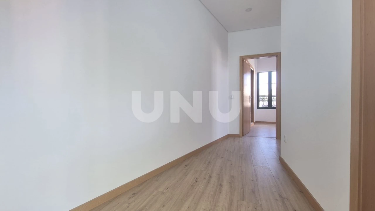 Apartamento T2 para Venda em Ovar, São João, Arada e São Vicente de Pereira Jusã Foto 4