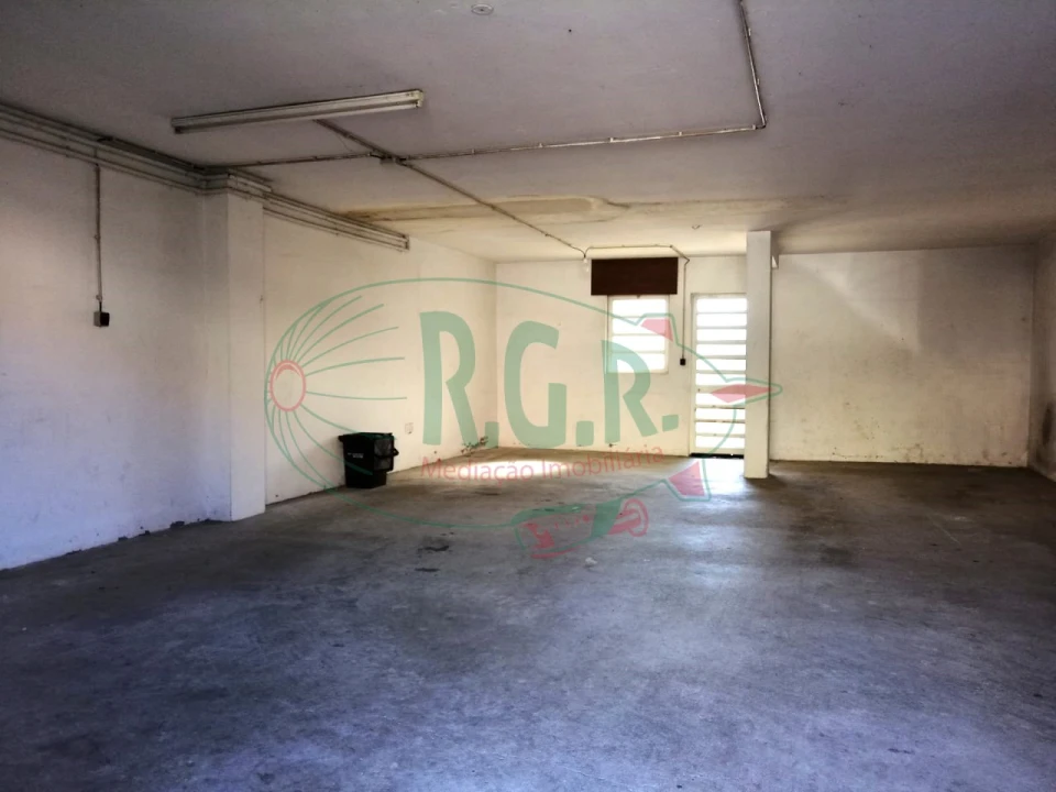 Moradia T4 para Arrendamento em Gondomar (São Cosme), Valbom e Jovim Foto 31