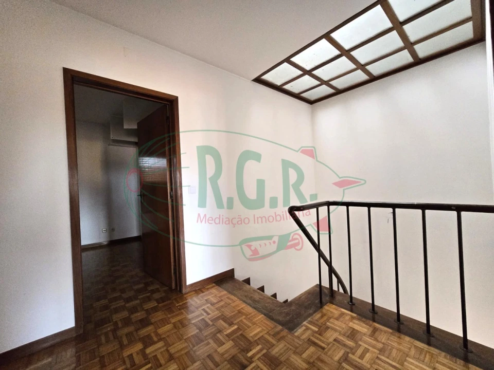 Moradia T4 para Arrendamento em Gondomar (São Cosme), Valbom e Jovim Foto 29