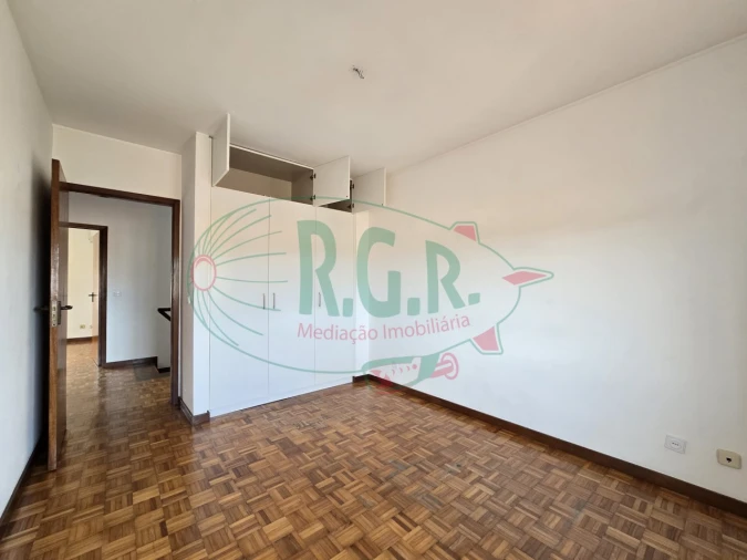 Moradia T4 para Arrendamento em Gondomar (São Cosme), Valbom e Jovim Foto 22