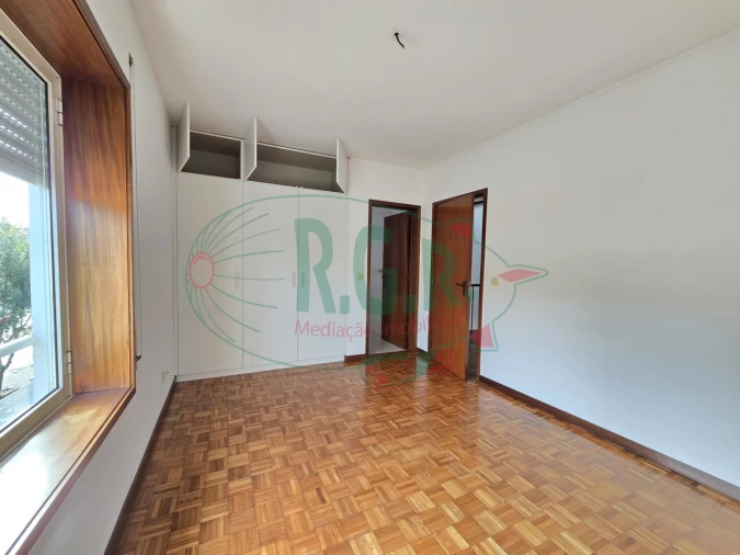 Moradia T4 para Arrendamento em Gondomar (São Cosme), Valbom e Jovim Foto 26