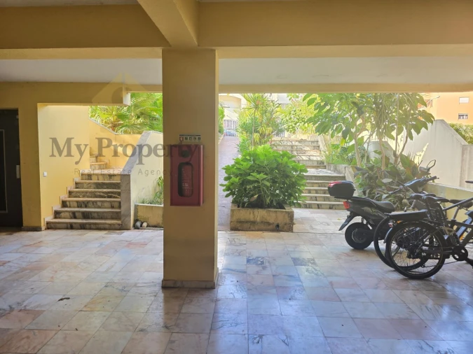 Apartamento T1 para Venda em Albufeira e Olhos de Água Foto 3