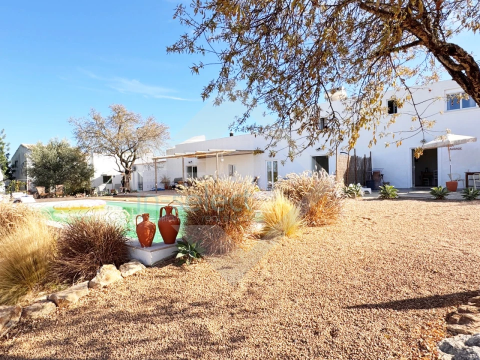 Moradia T6 para Venda em Pechão Foto 3