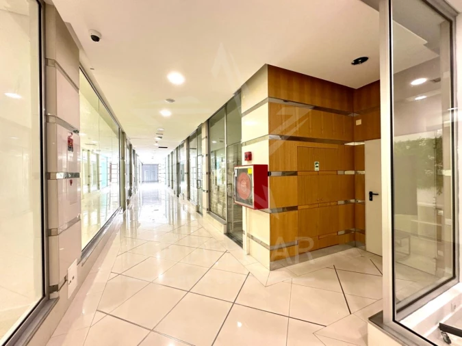 Escritório para Arrendamento em Nossa Senhora do Pópulo, Coto e São Gregório Foto 15