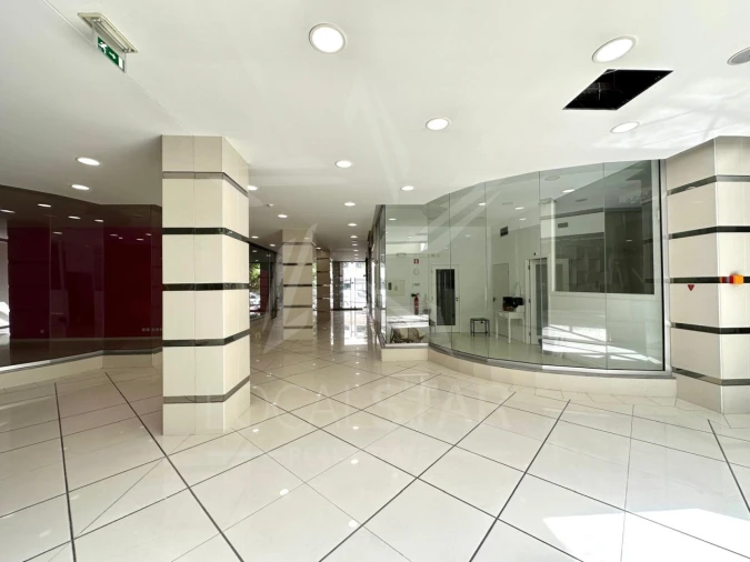 Escritório para Arrendamento em Nossa Senhora do Pópulo, Coto e São Gregório Foto 16