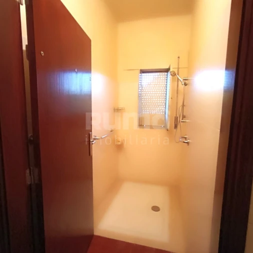 Quinta T5 para Venda em Alvarães Foto 16