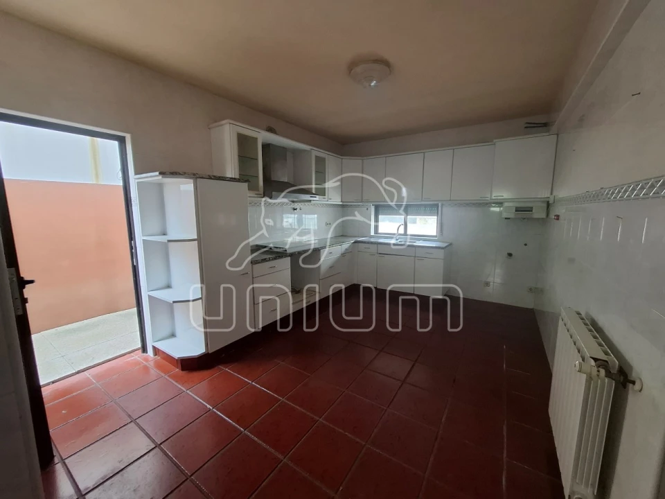 Moradia T6 para Venda em Seixas Foto 23