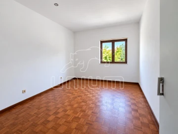 Moradia T6 para Venda em Seixas