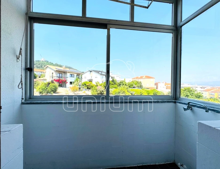 Apartamento T3 para Venda em Santa Maria Maior e Monserrate e Meadela Foto 19