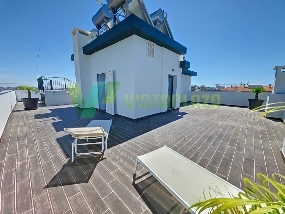 Apartamento T3 para Venda em Portimão Foto 2