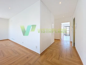 Apartamento T3 para Venda em Portimão