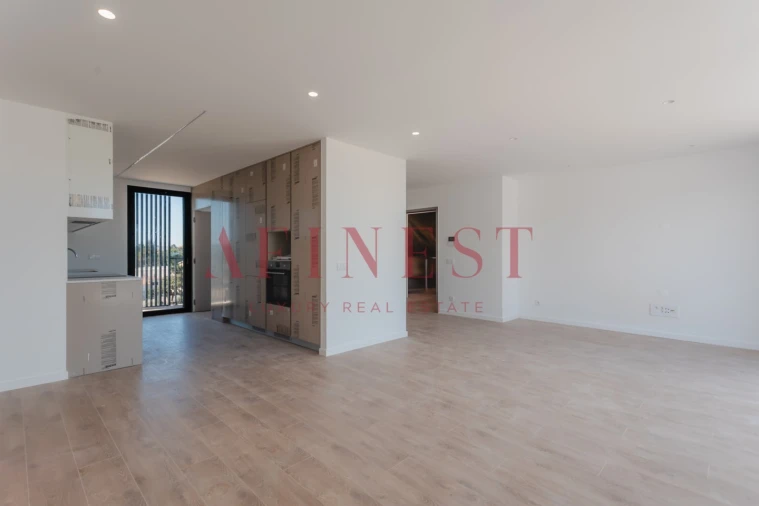 Apartamento T4 para Venda em Fatima Foto 3