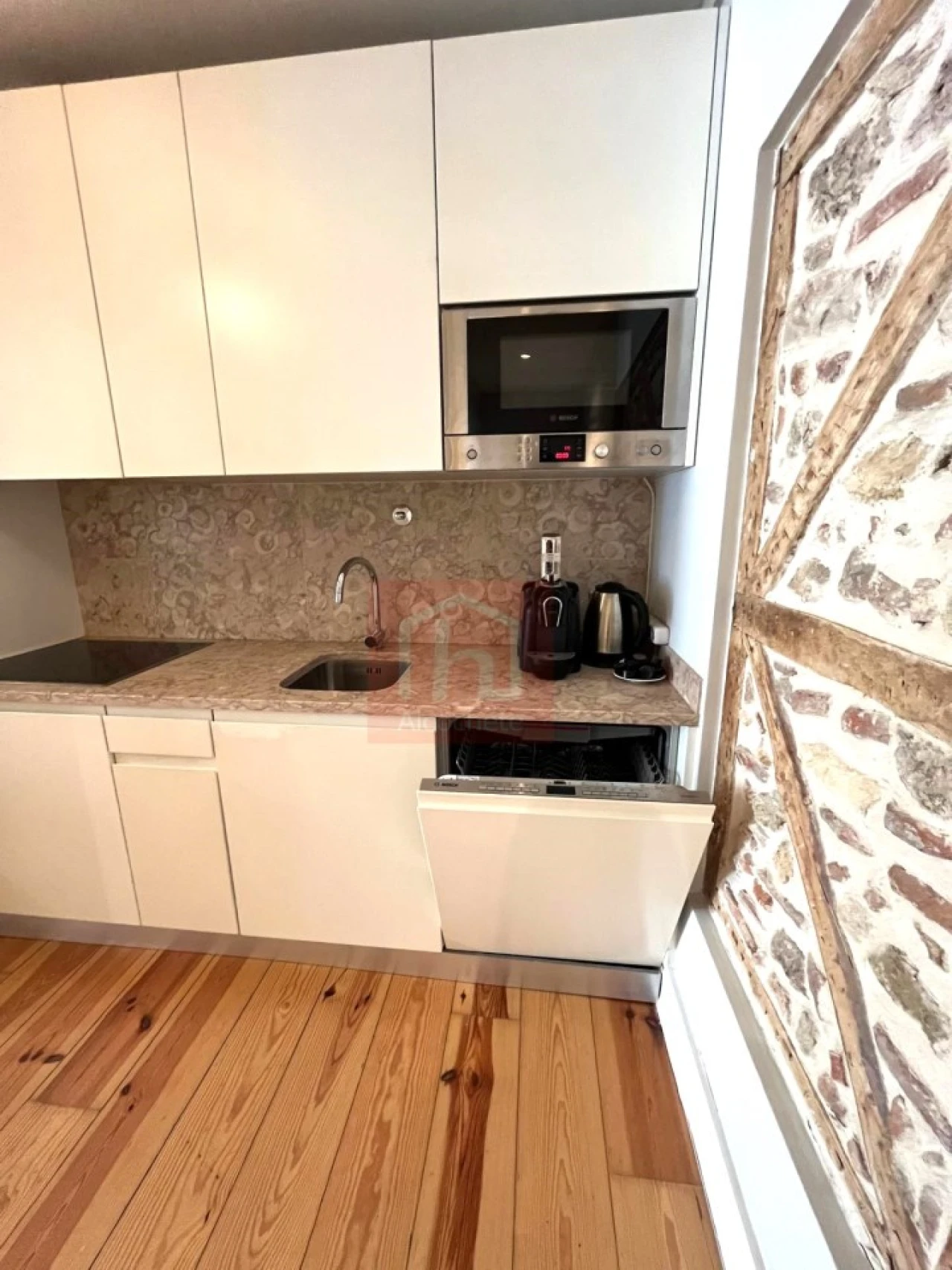 Apartamento T2 para Arrendamento em Santa Maria Maior Foto 19