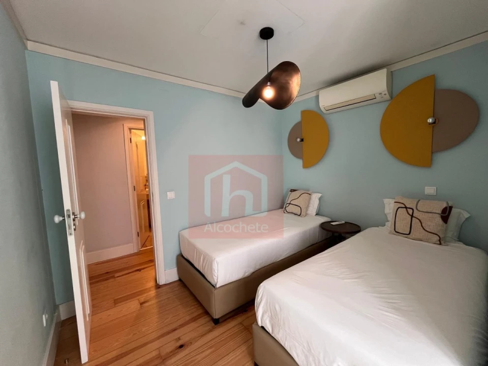 Apartamento T2 para Arrendamento em Santa Maria Maior Foto 22