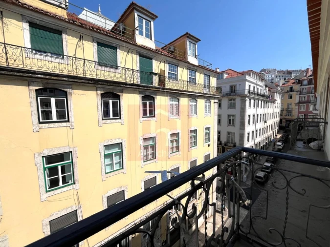 Apartamento T2 para Arrendamento em Santa Maria Maior Foto 15