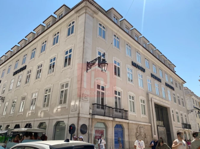 Apartamento T2 para Arrendamento em Santa Maria Maior Foto 35