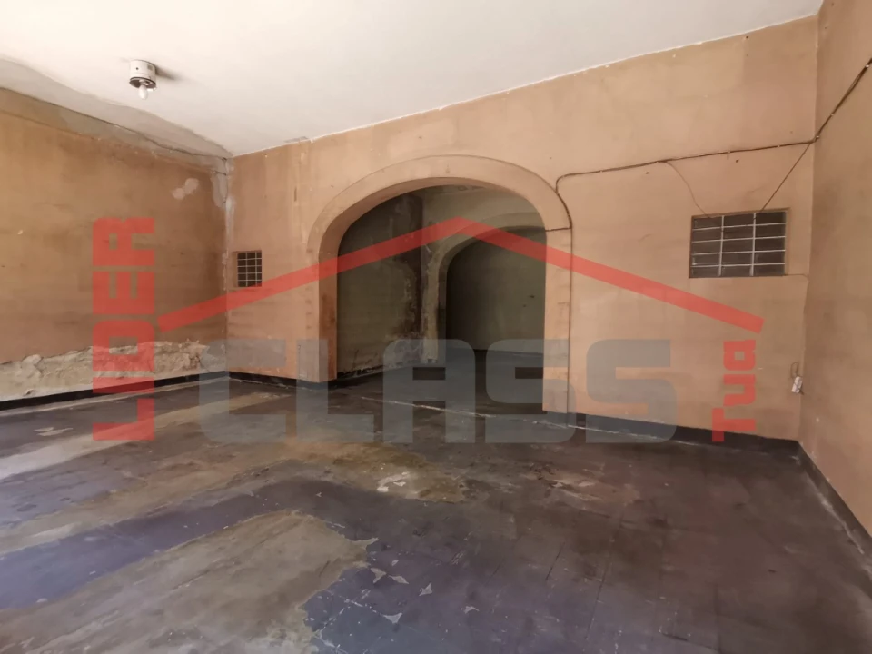 Loja para Venda em Mirandela Foto 3