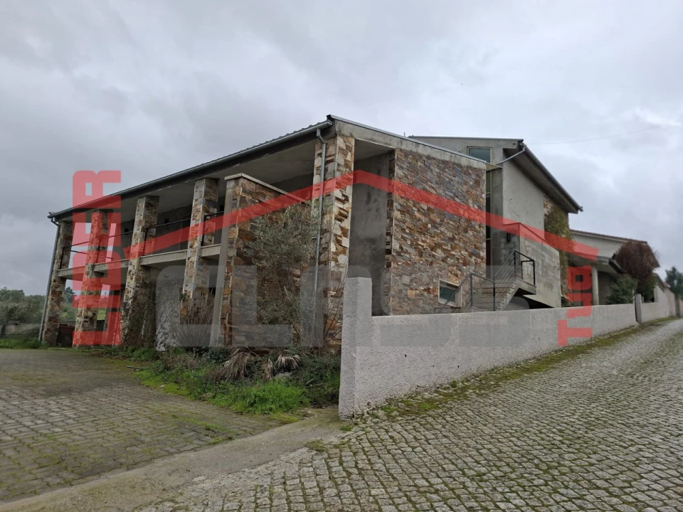 Moradia T4 para Venda em Mirandela Foto 29