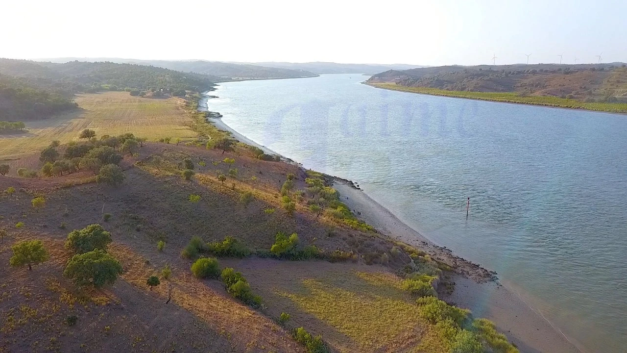 Terreno para Venda em Azinhal Foto 9