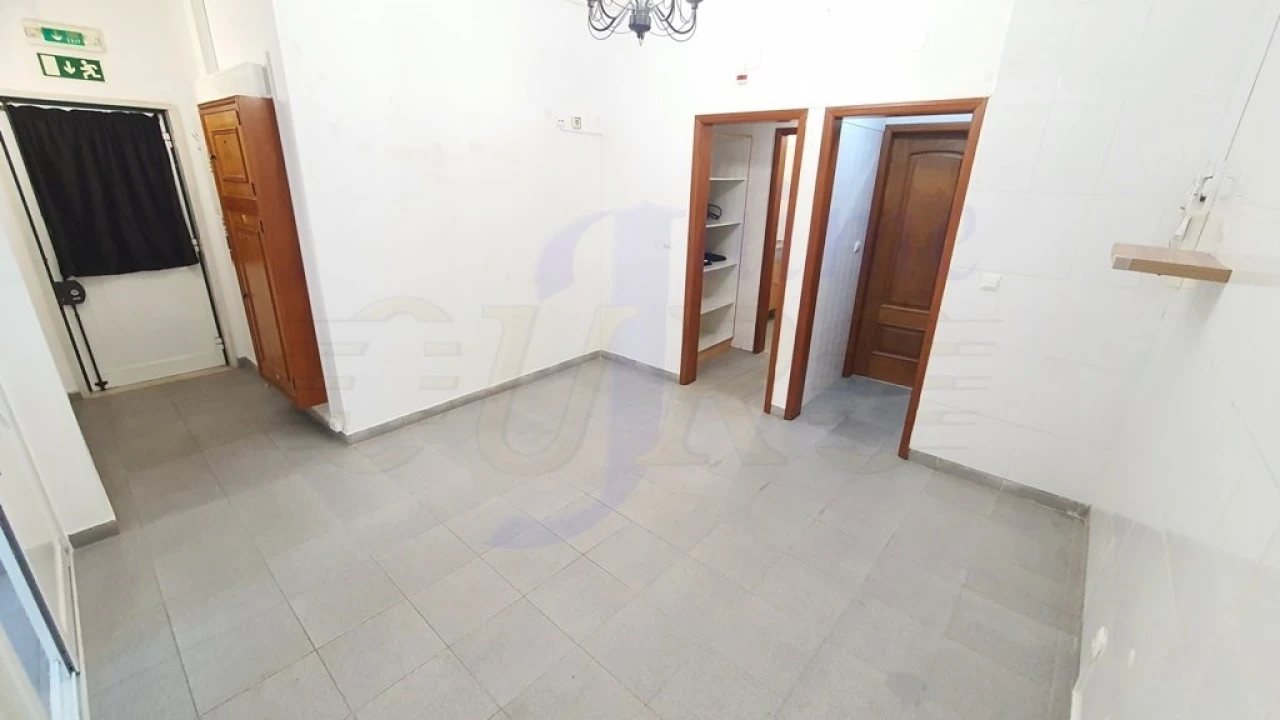 Loja para Venda em São Domingos de Rana Foto 7