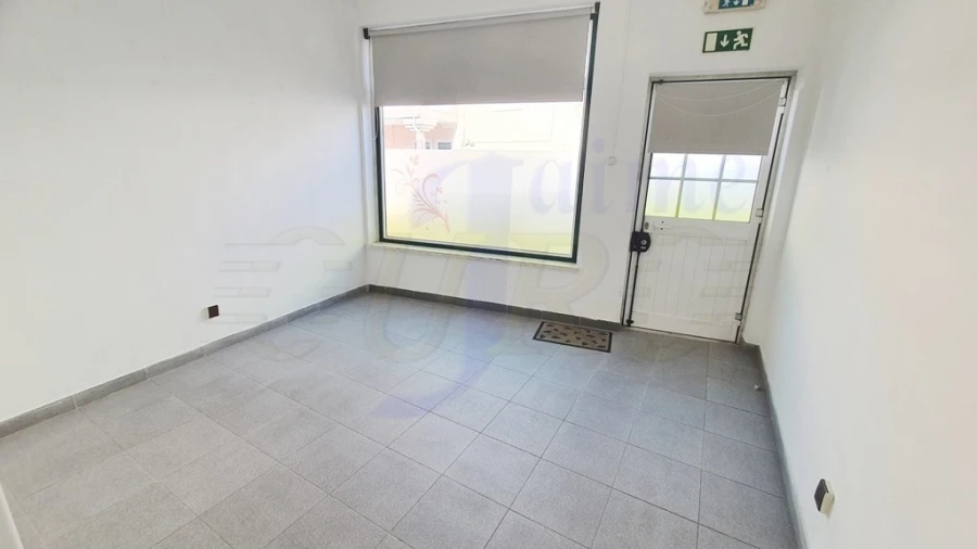 Loja para Venda em São Domingos de Rana Foto 3