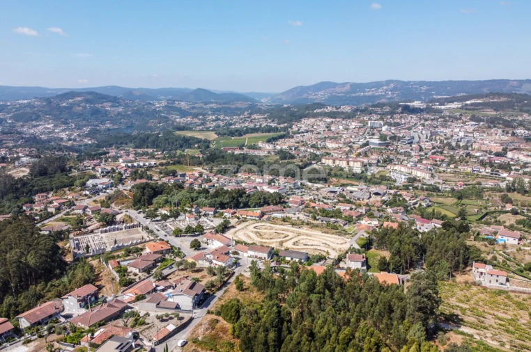 Moradia T3 para Venda em Alpendorada, Várzea e Torrão Foto 28